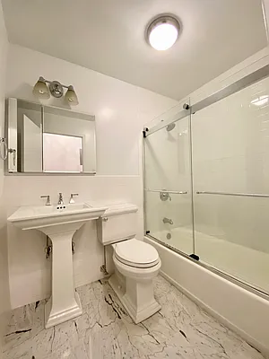 Sold by Oxford Property Group | media 12