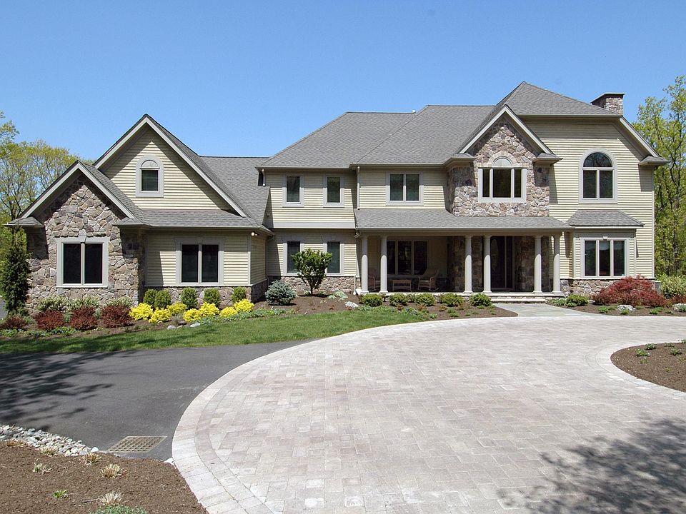 PURE PRIVACY ON 3.2 ACRES