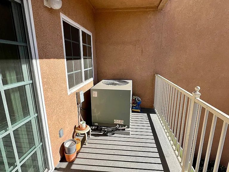 7056 Fulton St #9 — Photo 11