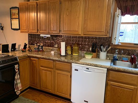 4th image of 2602 E State Road 364