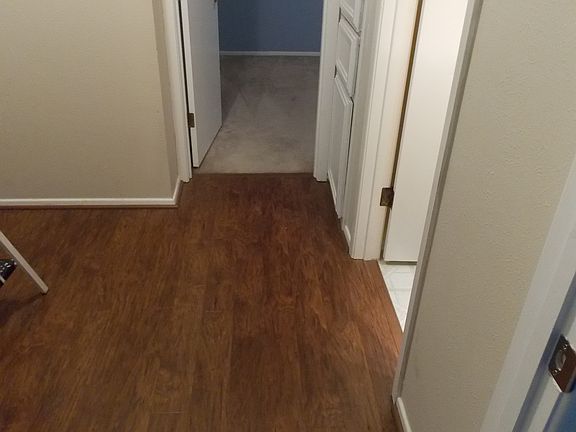 Hall Floor