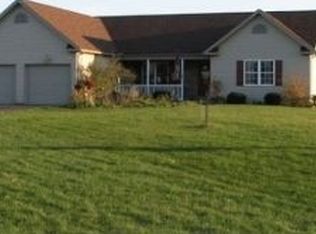 352 Chestnut Hill Rd, Fredericksburg, PA 17026