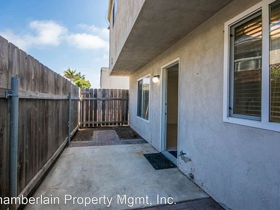 5th image of 965 Laguna Dr APT 17