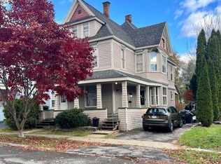 106 Dove St, Johnstown, NY 12095