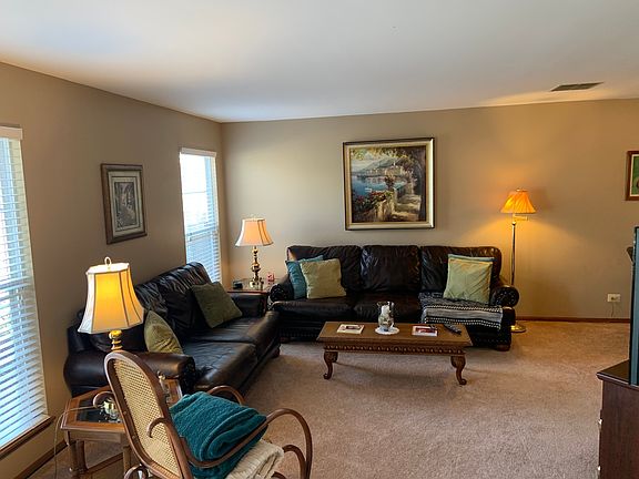 4th image of 899 N Shady Oaks Dr #6