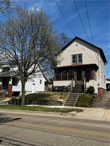 2077 13th St SW, Akron, OH, 44314
