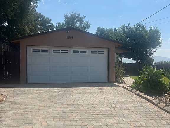 2nd image of 1545 Sweetwater Ln
