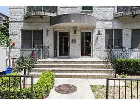 Sold by Calabrese Real Estate | media 19