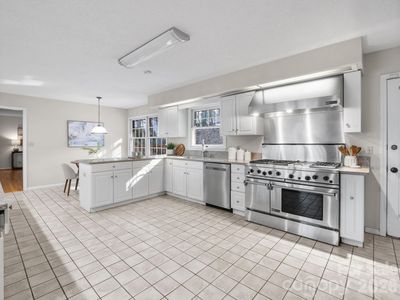 310 Claremont Dr, Flat Rock, NC, 28731