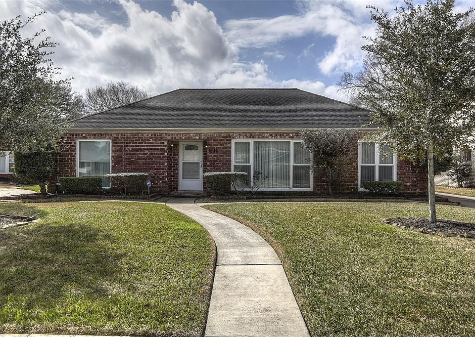1st image of 3611 Latma Dr