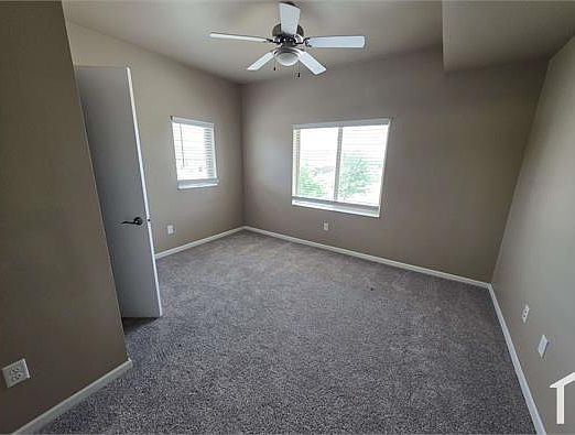 5th image of 1120 SE 11th St