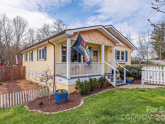 2nd image of 145 Woodland Dr