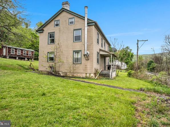 4865 Waggoners Gap Rd, Landisburg, PA 17040