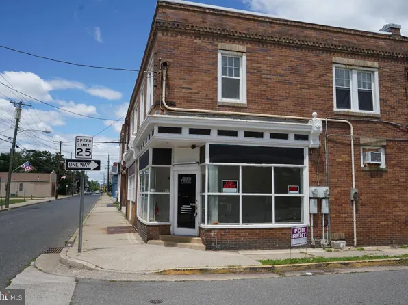 915 N Delaware St #917, Paulsboro, NJ 08066