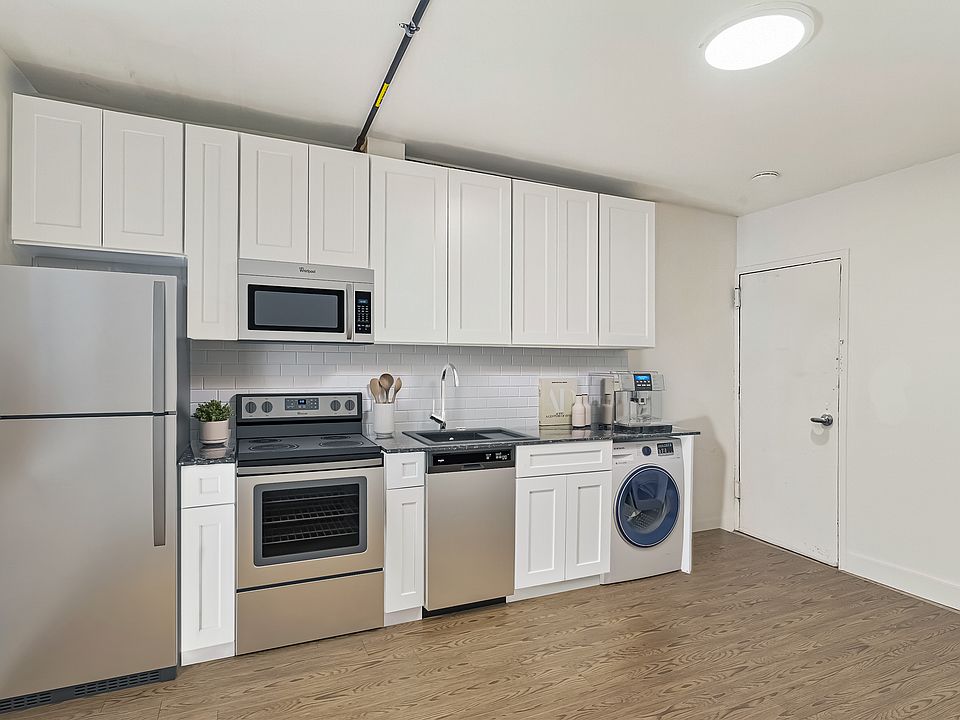 1st image of 269 E 10th St APT 8