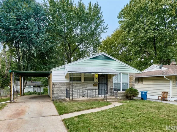 114 Monteith Cir, Saint Louis, MO 63137
