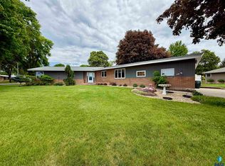 (Undisclosed Address), Luverne, MN 56156