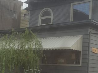 314 E Downer Pl, Aurora, IL 60505