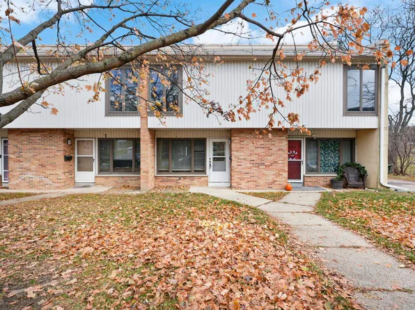 315 Nautilus Dr, Madison, WI 53705