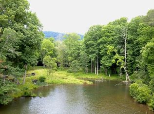 585 Stanley Stover Rd E, Ellijay, GA 30536