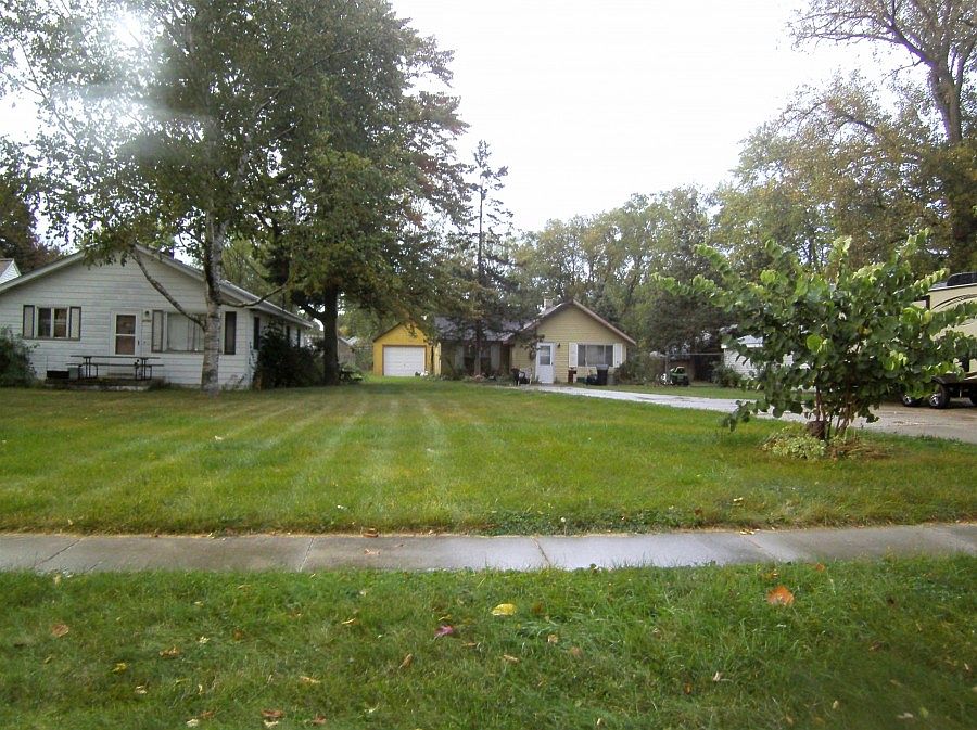 1st image of 3103 Bessie St