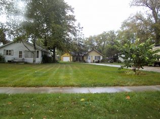 3103 Bessie St, Auburn Hills, MI 48326