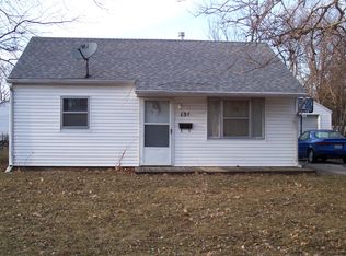 137 Winding Ln, Rantoul, IL 61866