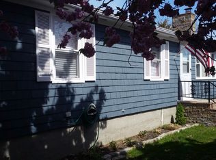 77 Woodward St, Fall River, MA 02724