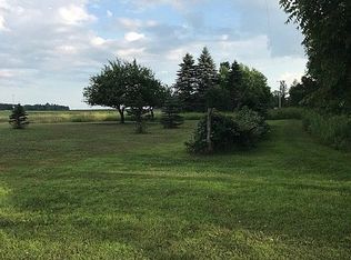 1898 S Bluegill Rd, Clare, MI 48617