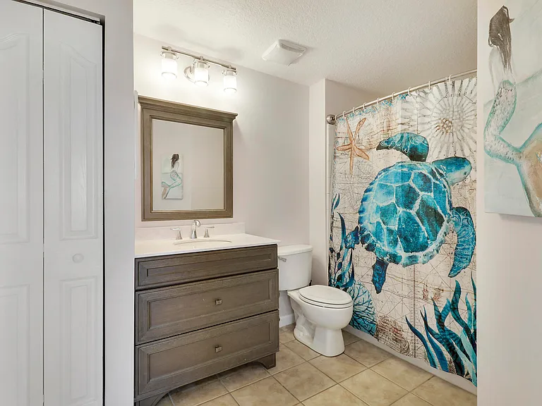 9212 Myrtlewood Cir W — Photo 33