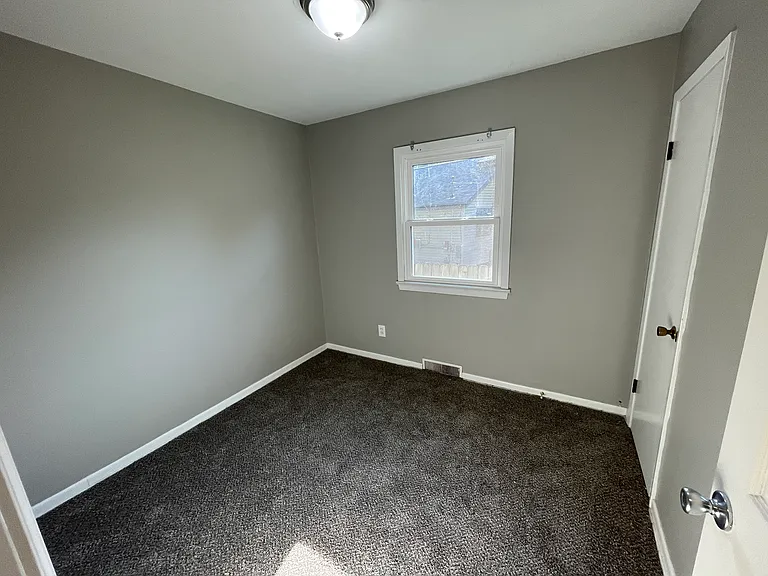 3725 Hartman Ave — Photo 7