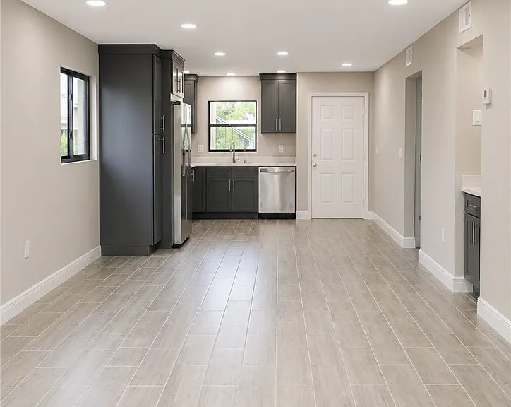 16341 Dublin Cir #105 — Photo 14