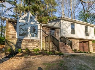 5217 Steven Ct, Mount Olive, AL 35117