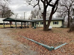 159 Grandview Cir, Locust Grove, OK 74352