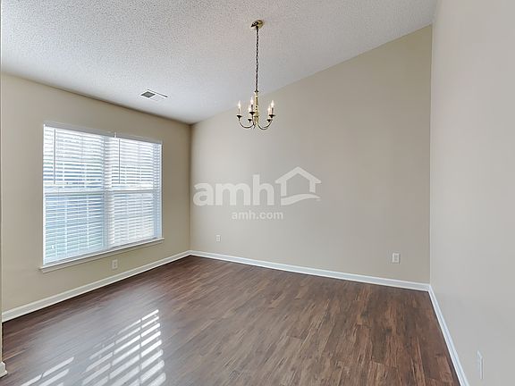 4th image of 1079 Chapel Creek Rd SW