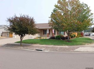 6197 Megan St NE, Albany, OR 97321