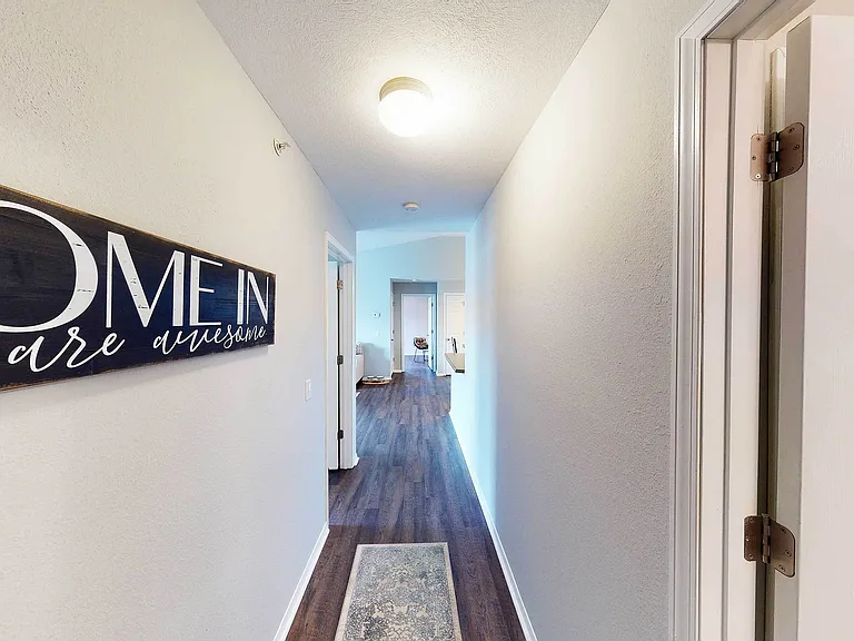 Kensington Park Apartments — Photo 31