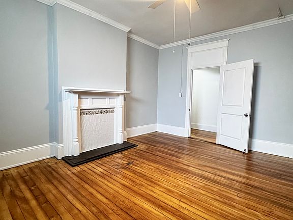 2nd image of 502 S Center St #C