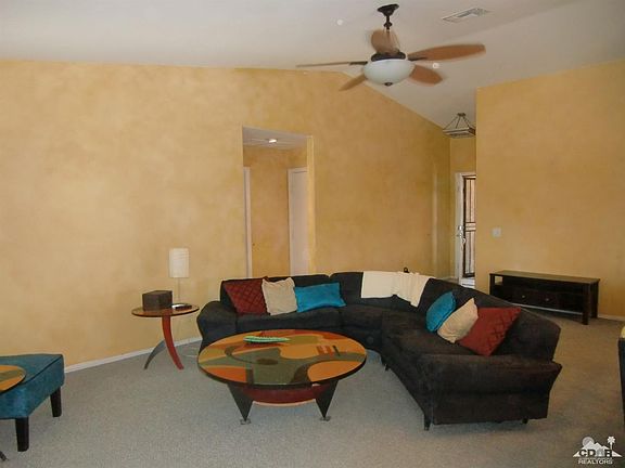 3rd image of 67885 Ocotillo Trl