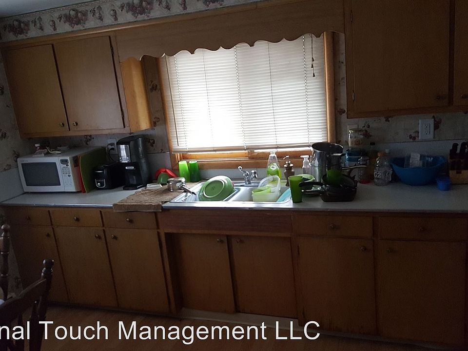 2nd image of 1312 2nd Ave S #3