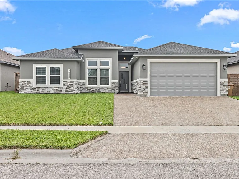 7958 Snake Riv — Photo 1