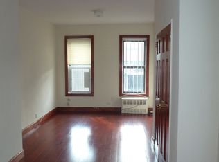 299 10th Ave APT 2D, New York, NY 10001