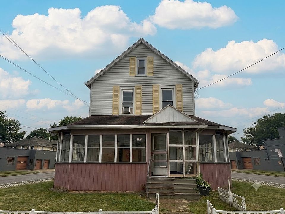 1st image of 234 Grand Ave #4