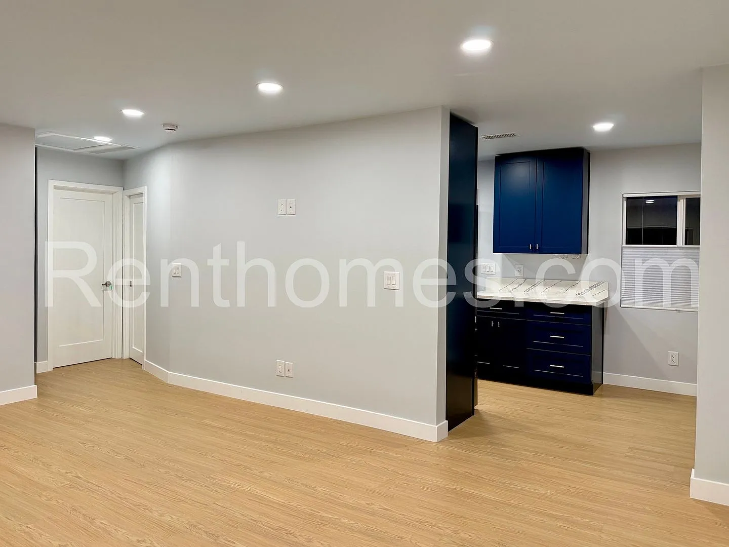 Pacific Beach, 1831 Thomas Ave, Fully Remodeled in 2026, 3 Parking Spaces, Great location in the ... — Photo 4