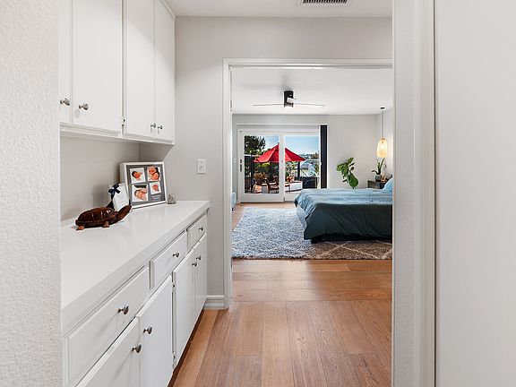 5th image of 1092 Serena Way