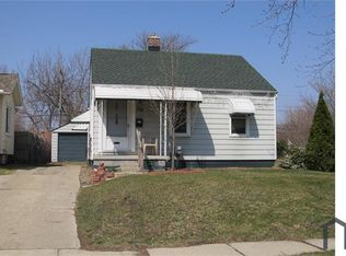 152 W Colgate Ave, Pontiac, MI 48340