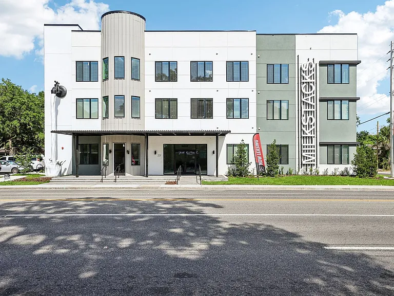The Milk Stacks: Boutique Luxury Living in Downtown Orlando's Milk District — Photo 25