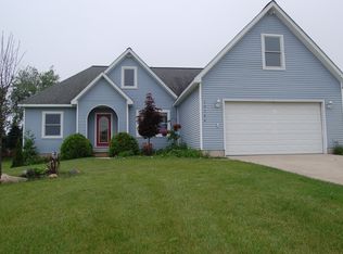 10704 Marquedat Dr, Grass Lake, MI 49240