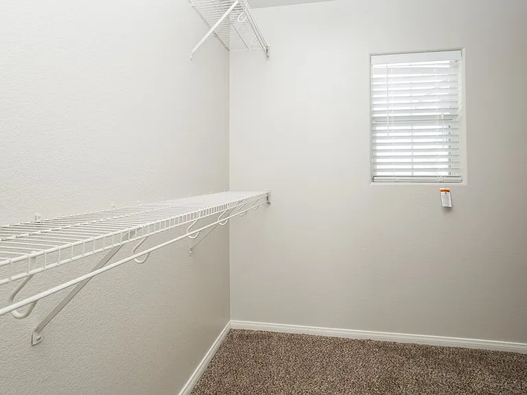 5812 Gemstone Peak St — Photo 8