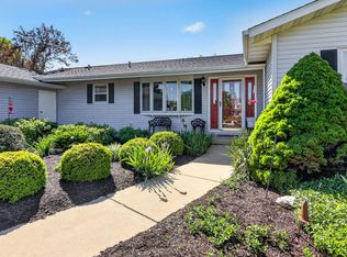 2039 Bernadette Ln, Yorkville, IL 60560